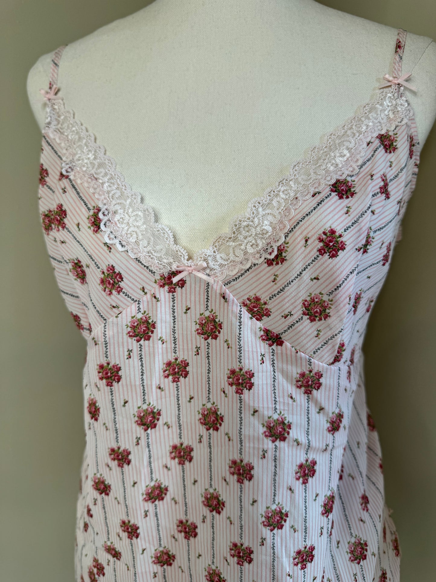 Wild Hearts Floral Mesh Singlet