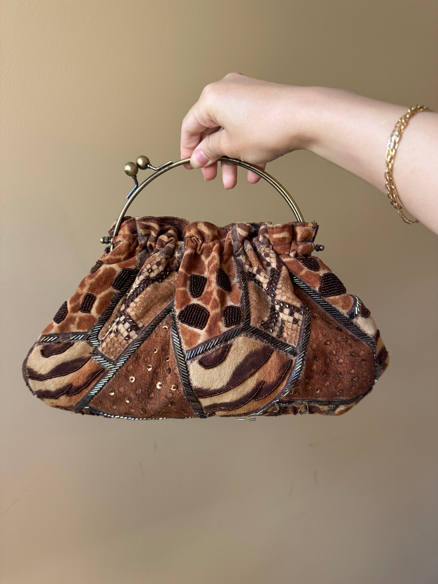 90's Floral Beaded Kiss Lock Bag