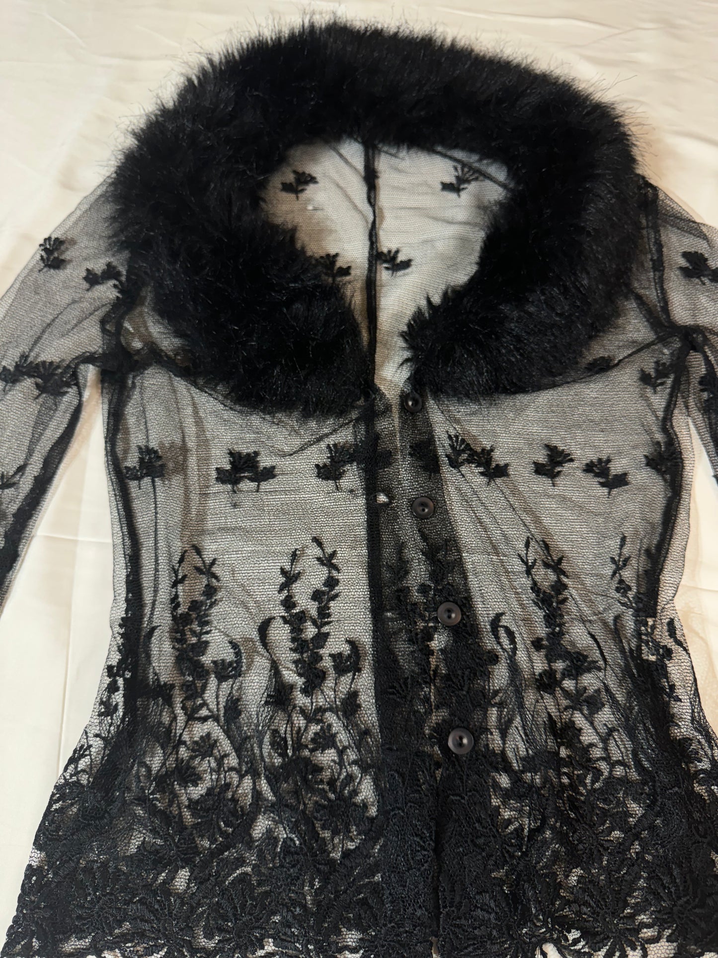 Review Lace Cardigan