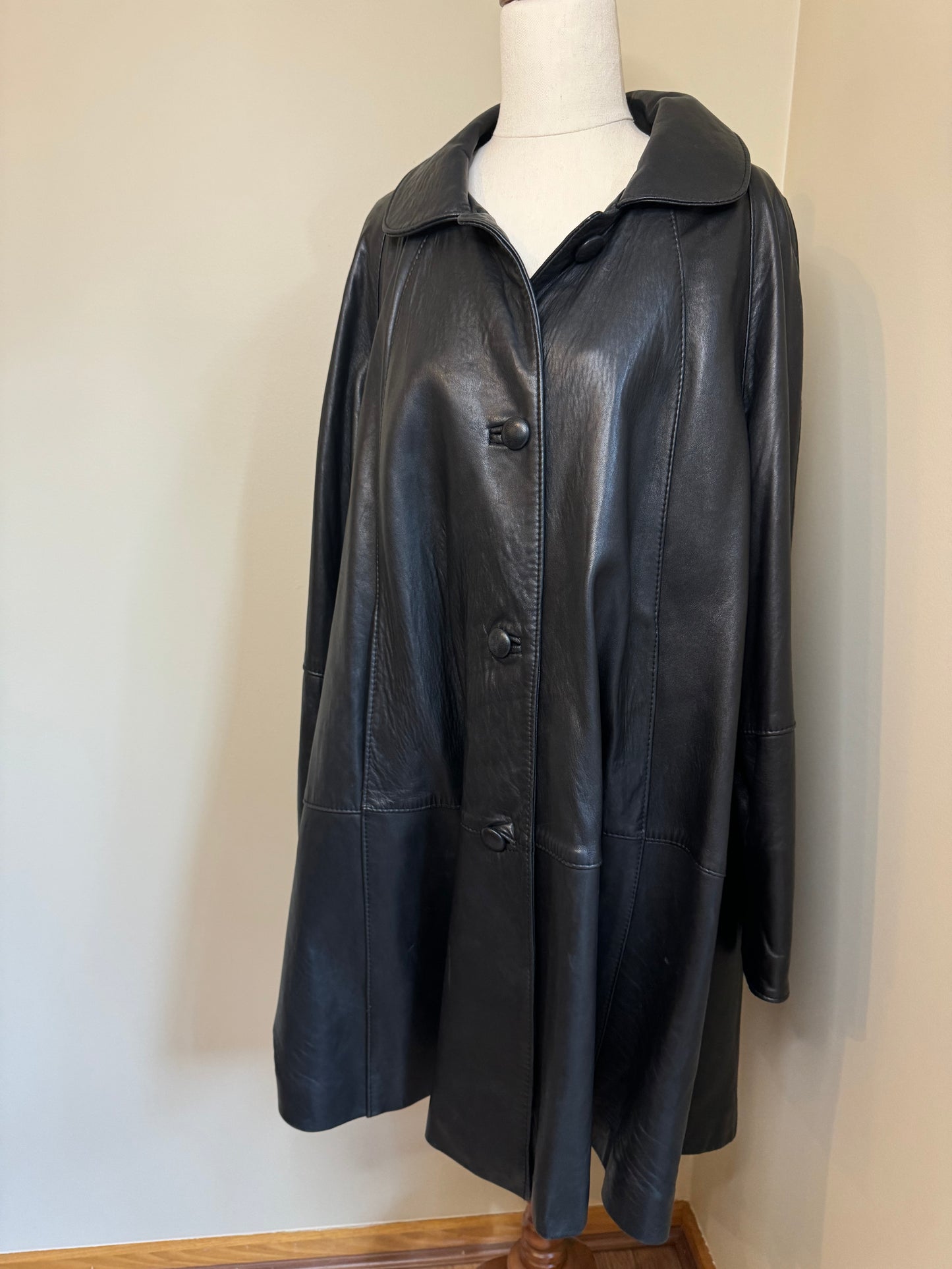 Ugo Australia Coat