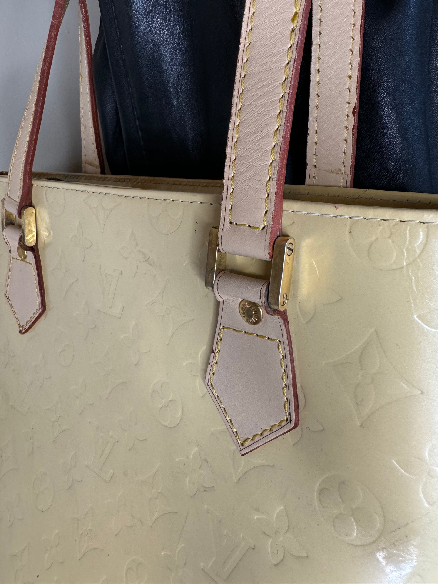 Louis Vuitton Tote