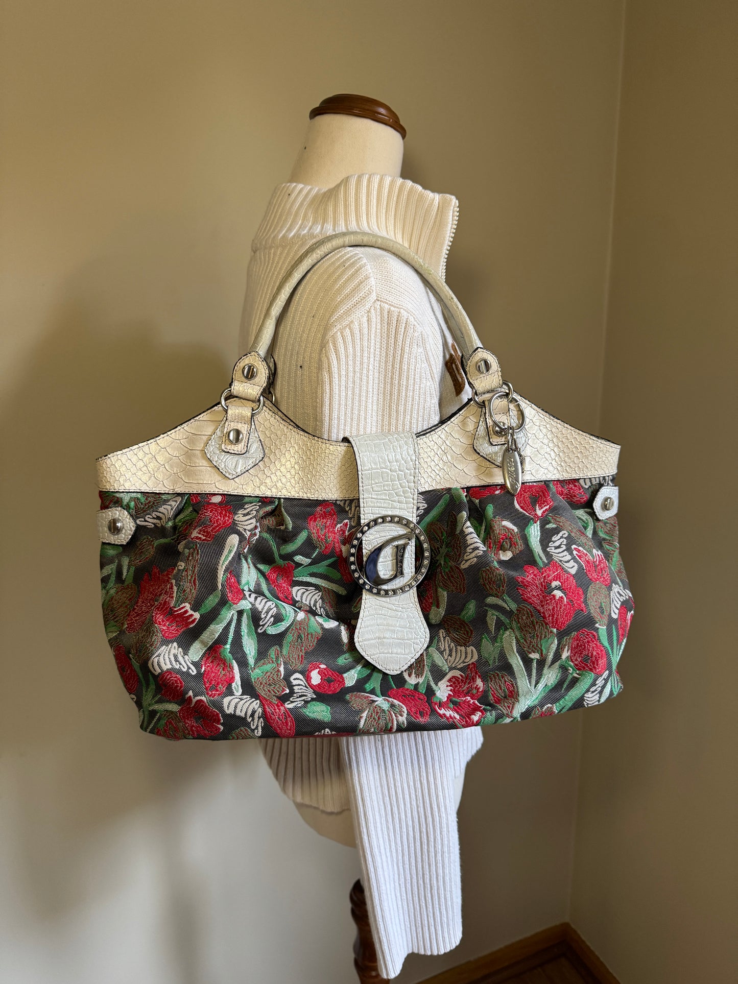 Vintage Floral Guess Shoulder Bag